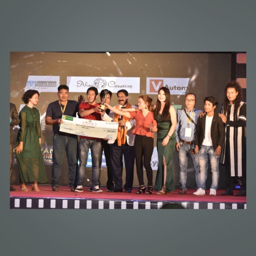 Home add a heading (3)